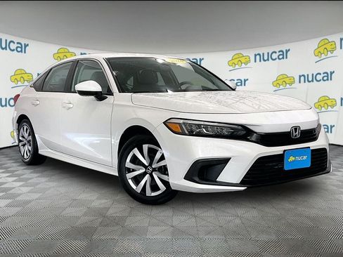 Used 2024 Honda Civic LX image 1