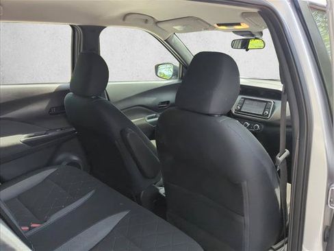 Used 2020 Nissan Kicks S FWD image 19