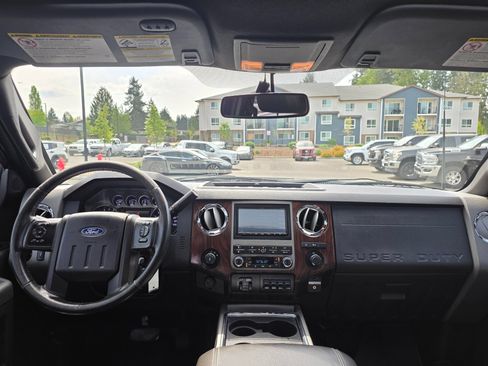 Used 2011 Ford F250 Lariat w/ FX4 4X4 Off-Road Pkg image 10