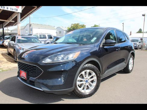 Used 2021 Ford Escape SE FWD image 1