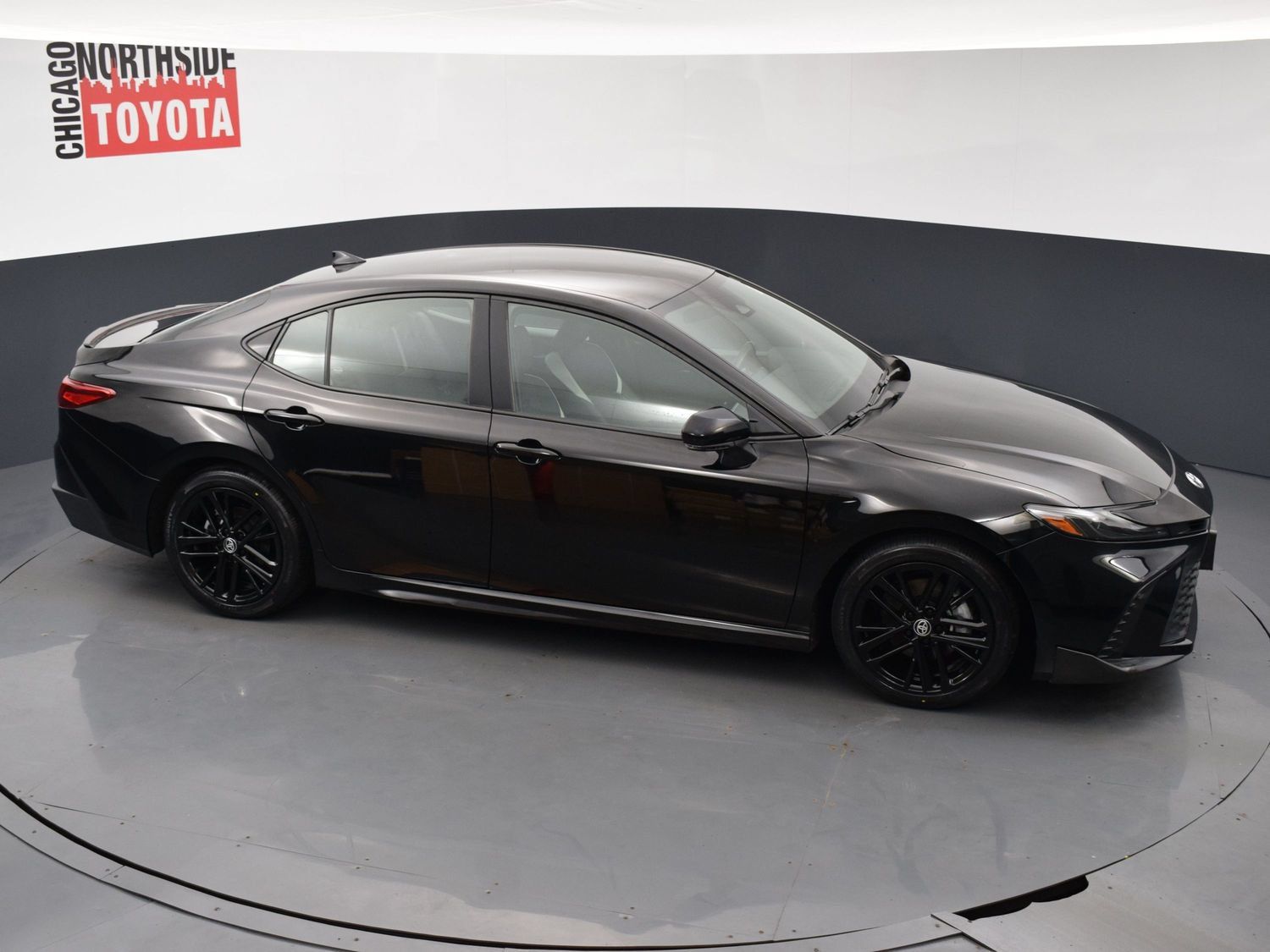 Used 2025 Toyota Camry SE FWD image 21