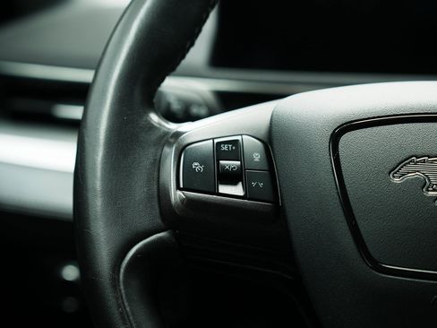 Used 2021 Ford Mustang Mach-E Select w/ Comfort/Appearance Package image 34