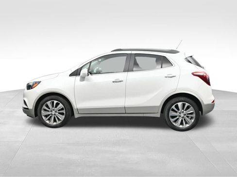 Used 2019 Buick Encore Preferred w/ Safety Package FWD image 2