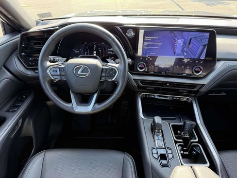 Used 2024 Lexus TX 350 AWD w/ Captains Chair Package image 8