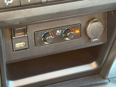 Used 2022 Toyota 4Runner Limited image 22