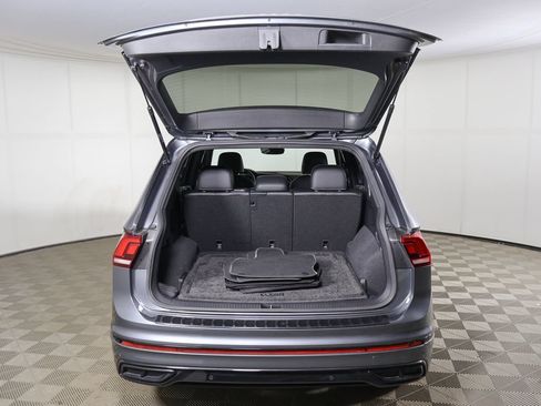 Used 2023 Volkswagen Tiguan SE R-Line AWD/4WD image 14