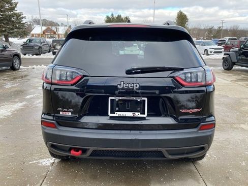 Certified 2020 Jeep Cherokee Trailhawk image 4