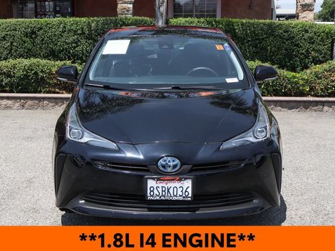 Used 2020 Toyota Prius LE FWD image 3