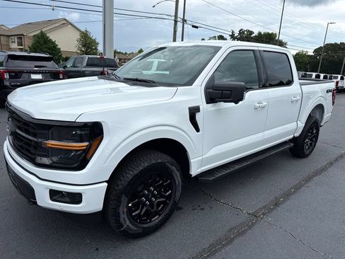 New 2026 Ford F150 XLT w/ Equipment Group 302A MID AWD/4WD image 4