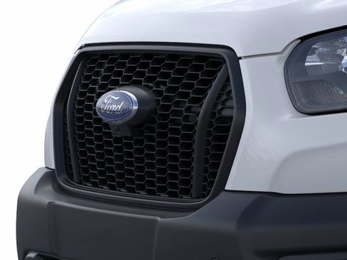 New 2025 Ford Transit 250 148 Medium Roof Extended AWD image 17