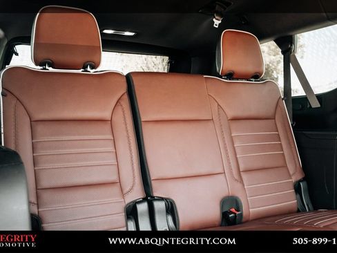 Used 2023 GMC Yukon XL Denali Ultimate AWD/4WD image 53
