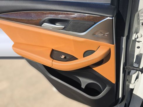 Used 2022 BMW X3 xDrive30i w/ Premium Package 2 image 25