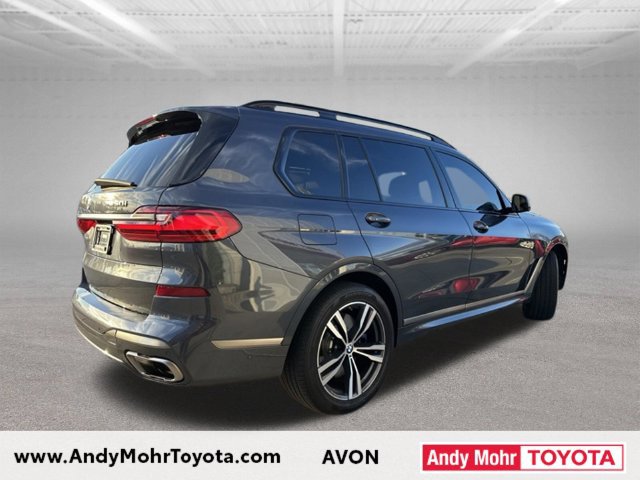 Used 2021 BMW X7 M50i w/ Dynamic Handling Package AWD/4WD image 8