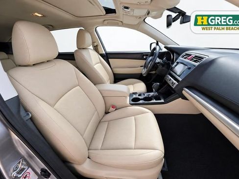 Used 2017 Subaru Outback 2.5i Limited AWD/4WD image 11