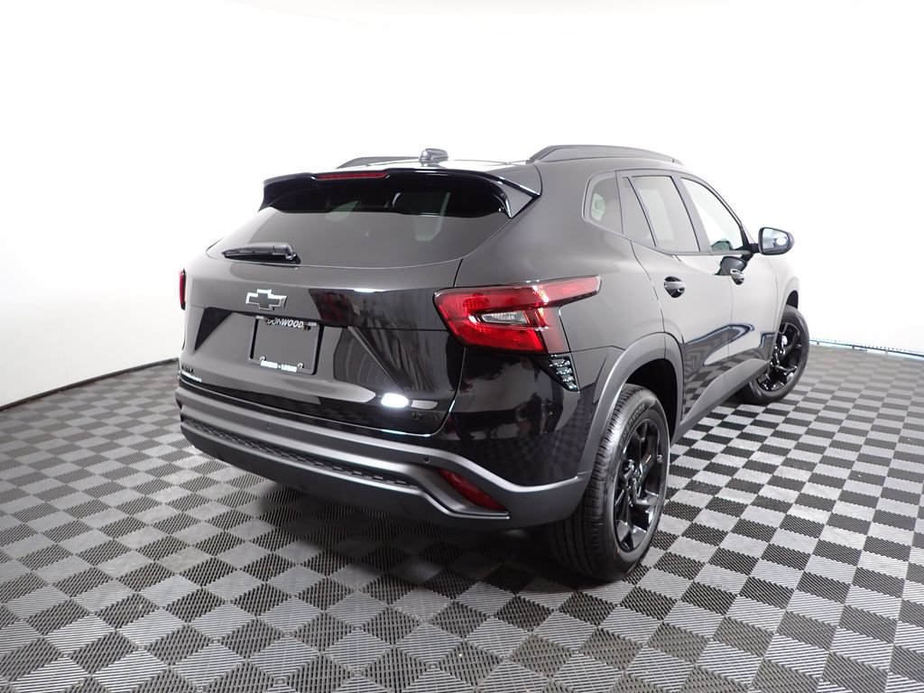 New 2026 Chevrolet Trax LT w/ Driver Confidence Package FWD image 16