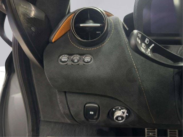 Used 2018 McLaren 720S RWD image 50