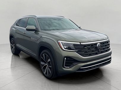 Used 2025 Volkswagen Atlas Cross Sport SEL Premium R-Line