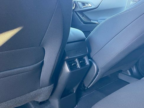 New 2026 Chevrolet Equinox LT FWD image 23