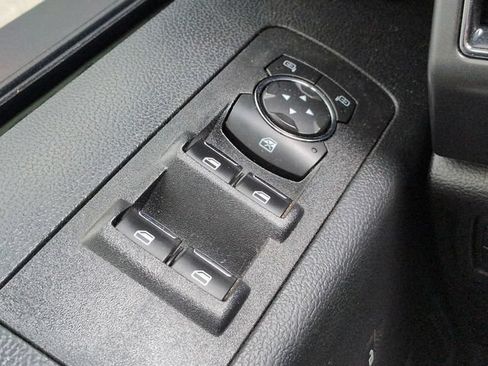 Used 2019 Ford F150 XLT w/ Equipment Group 302A Luxury AWD/4WD image 25