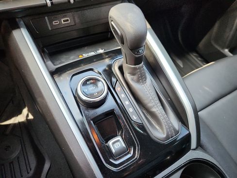 Used 2026 Chevrolet Colorado Trail Boss AWD/4WD image 11
