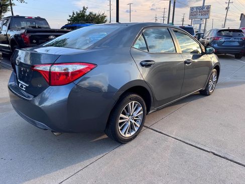 Used 2015 Toyota Corolla LE FWD image 7