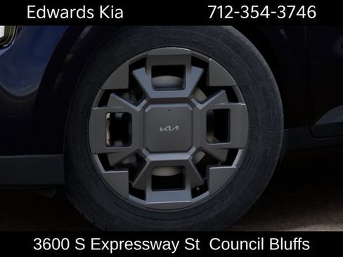 New 2026 Kia Carnival EX FWD image 11