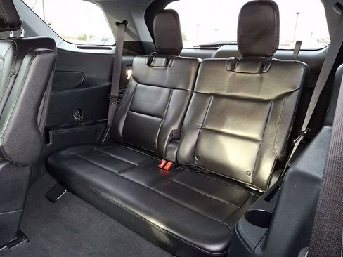 Used 2022 Ford Explorer XLT w/ Equipment Group 202A image 11