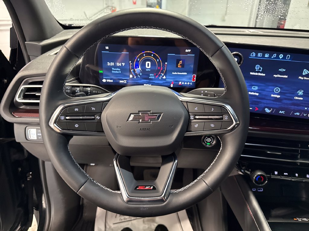 Used 2026 Chevrolet Traverse Z71 AWD/4WD image 6