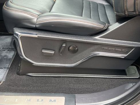 Used 2023 Ford F350 Platinum image 27