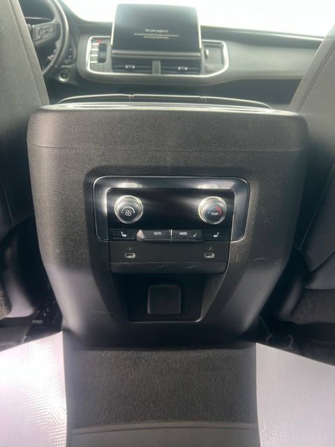 Used 2022 GMC Yukon AT4 w/ Max Trailering Package AWD/4WD image 19