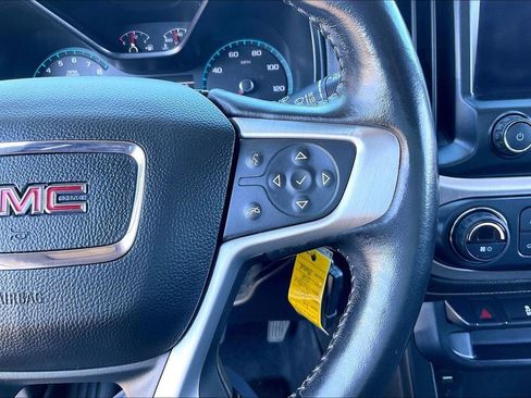 Used 2017 GMC Canyon SLE w/ SLE Convenience Package image 18