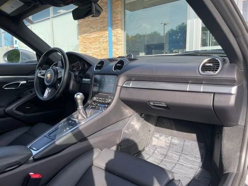Used 2022 Porsche 718 Cayman GTS RWD image 36