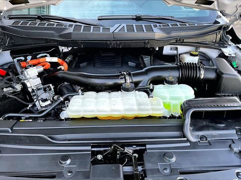 Certified 2023 Ford F150 XLT w/ Equipment Group 302A High image 32