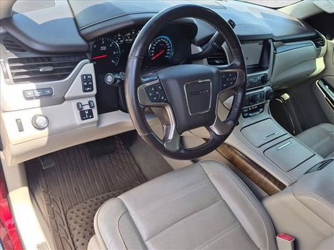 Used 2019 GMC Yukon XL Denali w/ Denali Ultimate Package RWD image 10