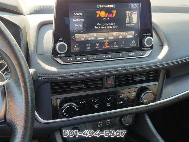 Used 2024 Nissan Rogue S AWD/4WD image 17