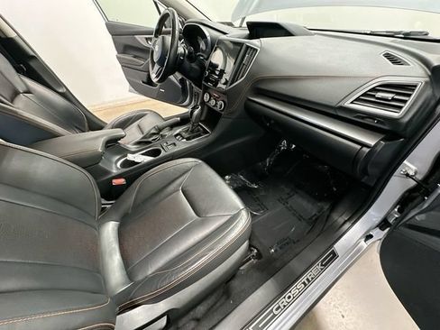 Used 2022 Subaru Crosstrek 2.5i Limited w/ Moonroof Package 2 AWD/4WD image 22