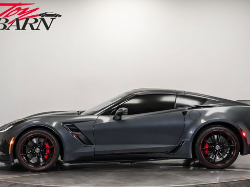 Used 2018 Chevrolet Corvette Grand Sport image 10