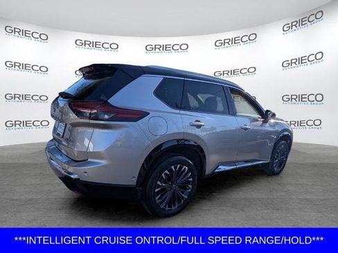 Certified 2024 Nissan Rogue Platinum w/ Platinum Premium Package FWD image 7
