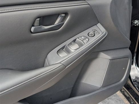 New 2025 Nissan Sentra S image 16