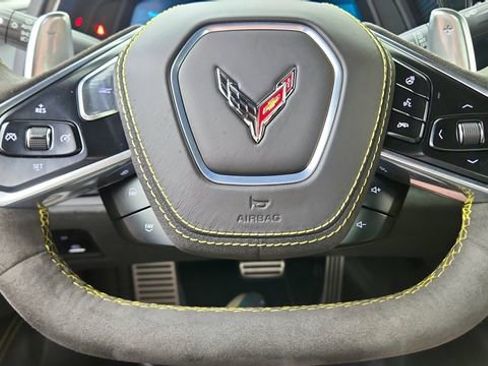 Used 2022 Chevrolet Corvette Stingray Premium Conv image 39
