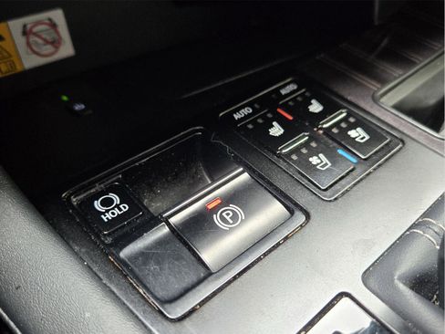 Used 2022 Lexus RX 450h AWD w/ Luxury Package image 26