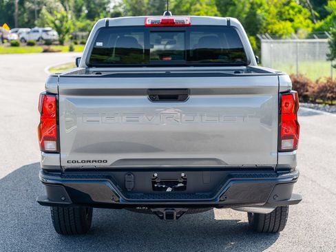 Used 2026 Chevrolet Colorado W/T w/ WT Custom Package RWD image 6