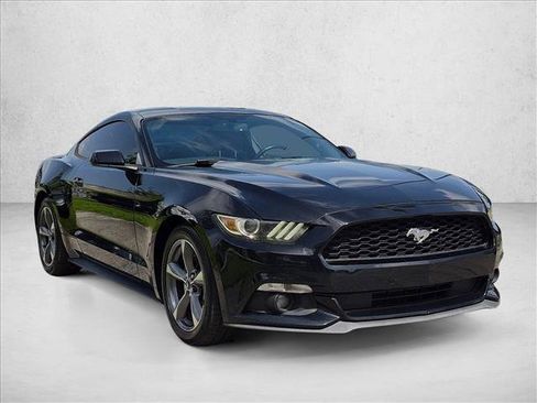 Used 2016 Ford Mustang Coupe w/ Equipment Group 051A RWD image 3