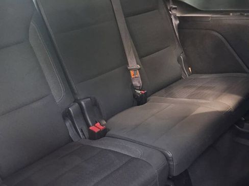 Used 2021 Chevrolet Tahoe LS image 3