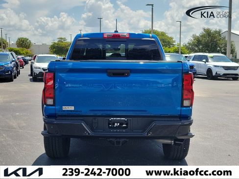 Used 2023 Chevrolet Colorado Trail Boss w/ Advanced Trailering Package AWD/4WD image 5