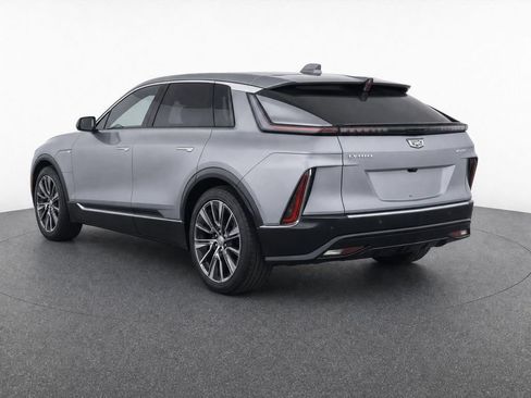 Used 2024 Cadillac Lyriq Luxury RWD image 4