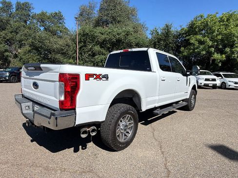 Used 2019 Ford F250 Lariat w/ Lariat Value Package AWD/4WD image 5