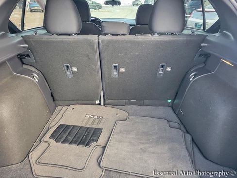 Used 2023 Nissan Kicks S image 20