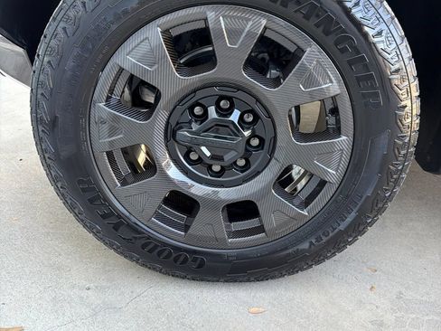 Used 2026 GMC Hummer EV 3X w/ Carbon Fiber Edition Package AWD/4WD image 27