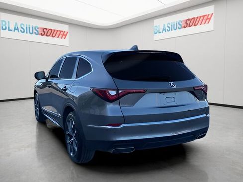 Used 2023 Acura MDX SH-AWD w/ Technology Package image 5